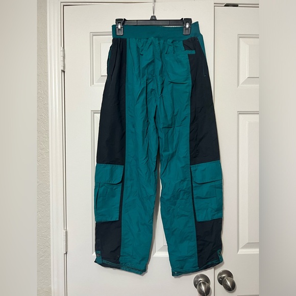 FP Movement Mesmerize me Color block pants - Picture 4 of 5